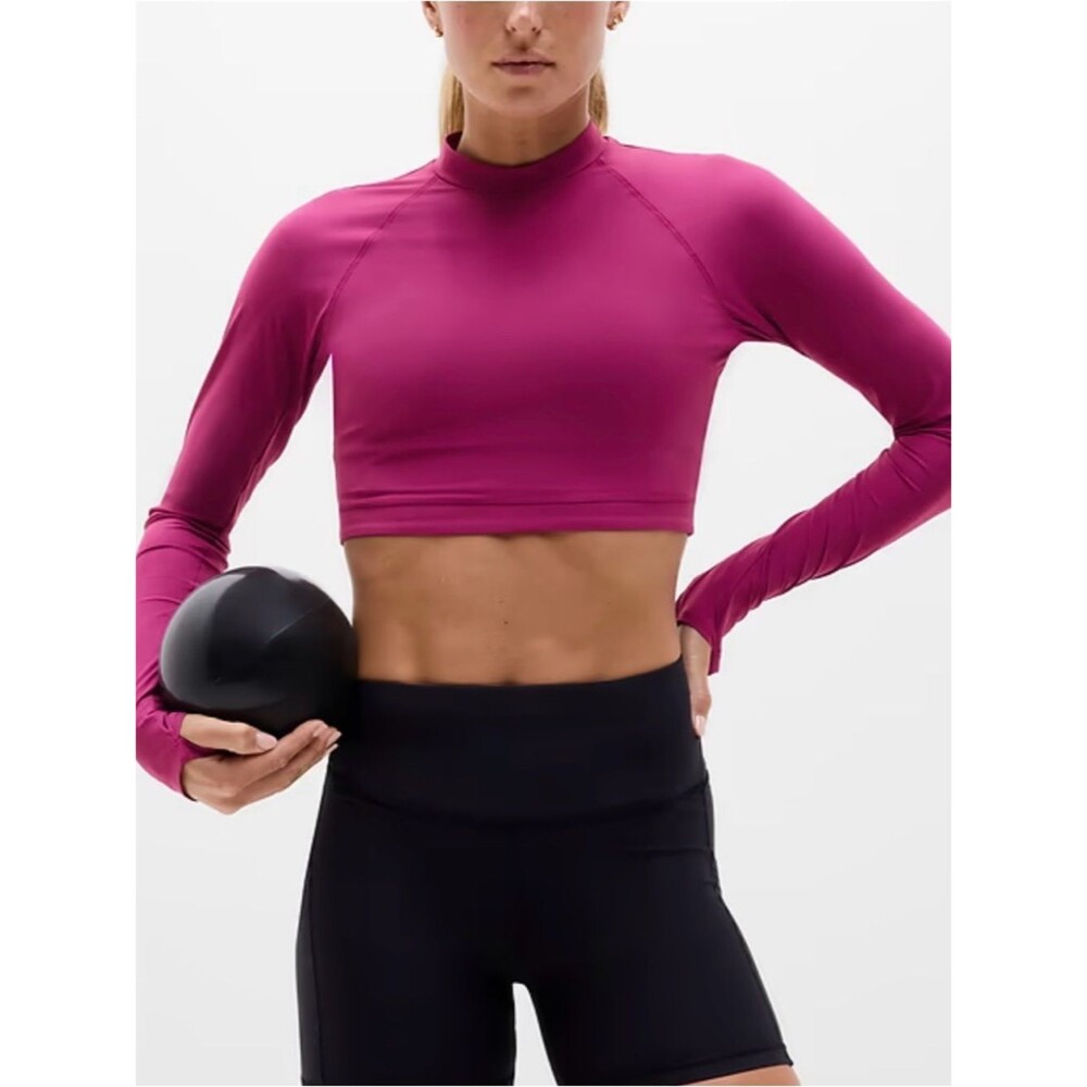 Women’s Athleta purple long sleeve Cross Train Ultra Crop Top activewear